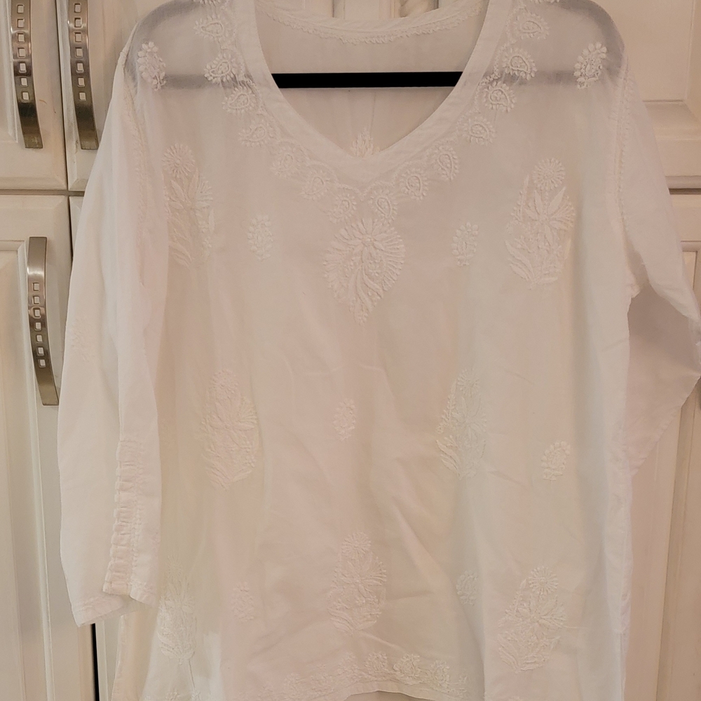 White 3/4 Sleeve Blouse with Relaxed Fit